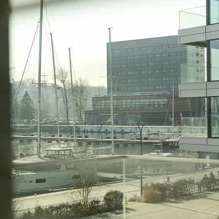 Yacht Park - Delux Waterfront With Parking 公寓 格丁尼亚