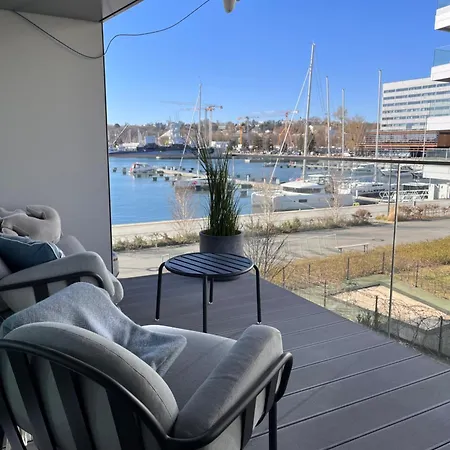 Apartment Yacht Park - Delux Waterfront With Free Parking Gdynia